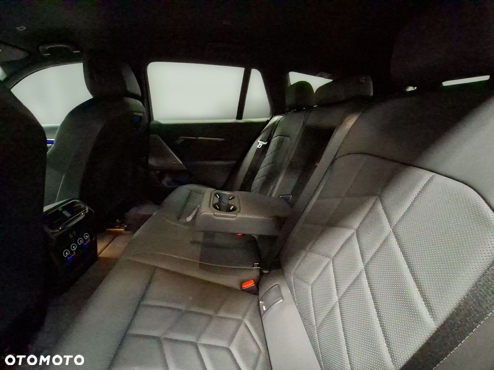 BMW Seria 5 - 17