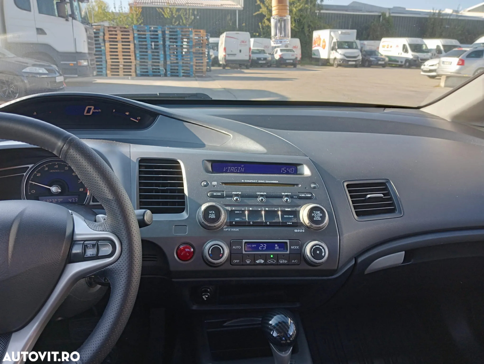 Honda Civic 1.8i Aut Sport - 8