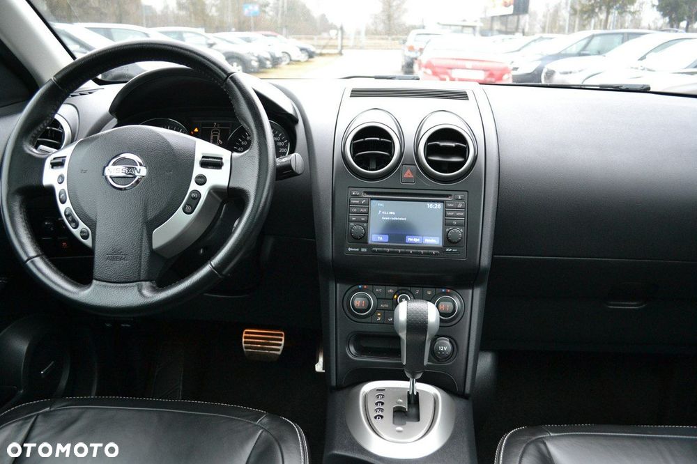 Nissan Qashqai - 13