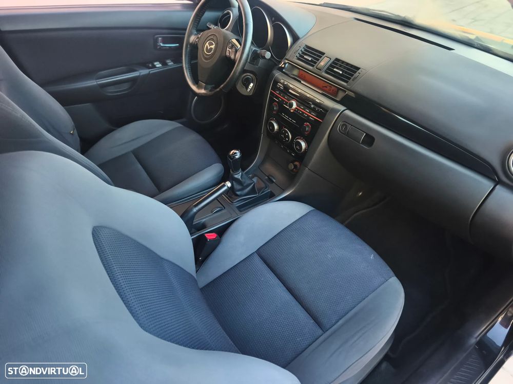 Mazda 3 Hatchback MZ-CD 1.6 Exclusive - 21
