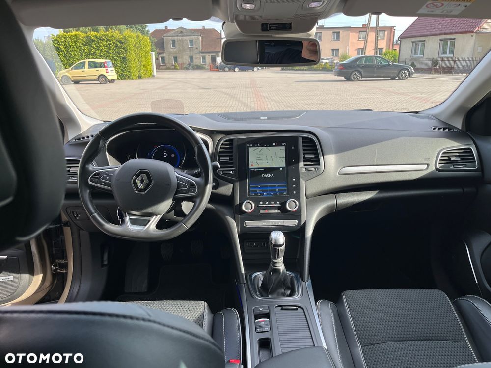 Renault Megane 1.2 Energy TCe Bose - 9