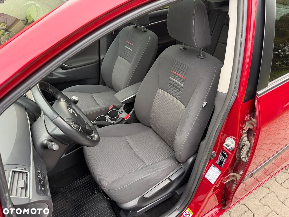 Toyota Verso 1.8 7-Sitzer Edition S+ - 23