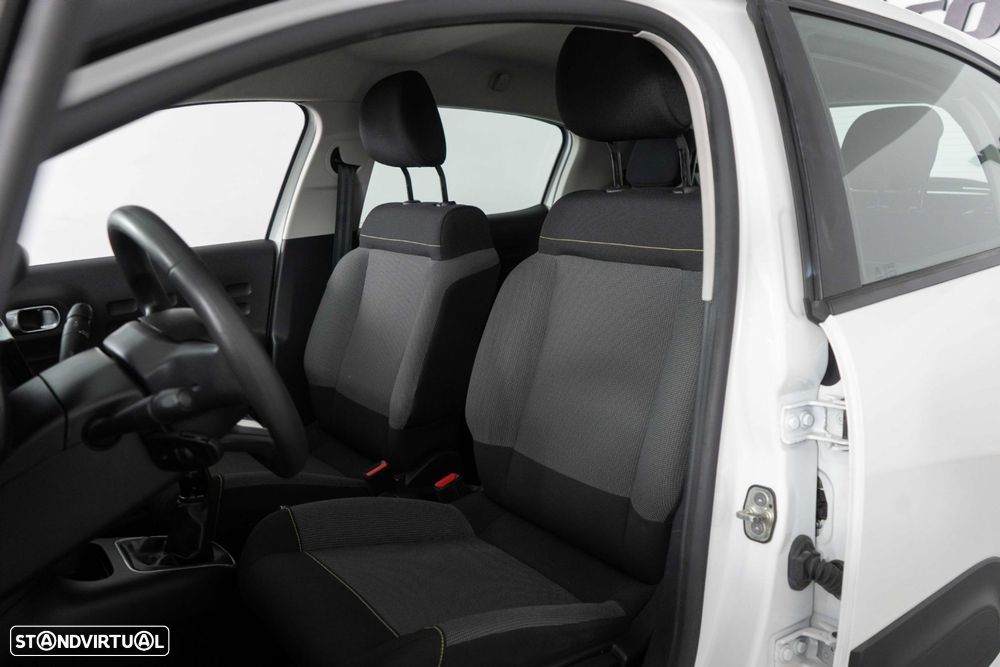 Citroën C3 1.2 PureTech C-Series - 10