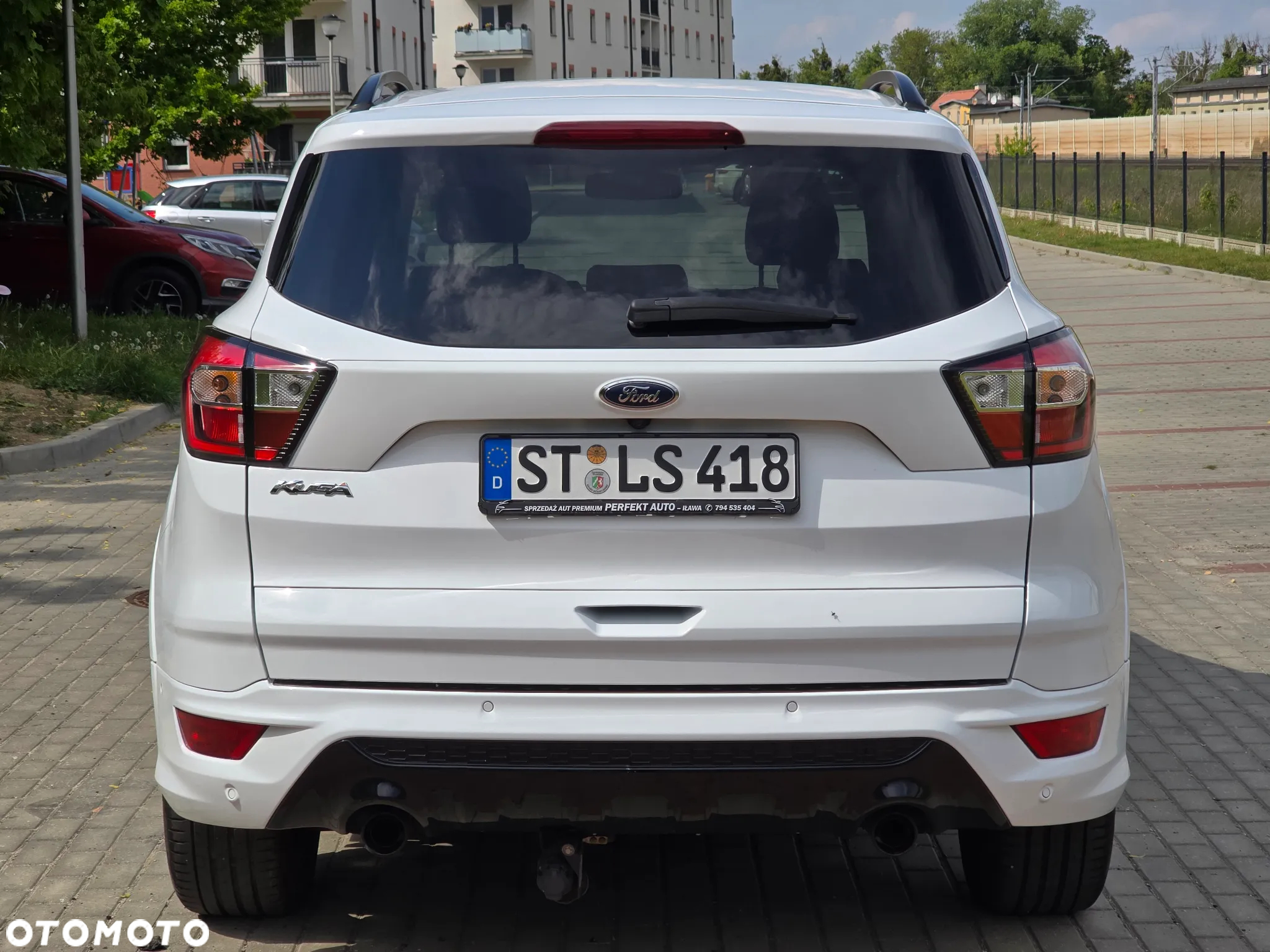 Ford Kuga 1.5 EcoBoost 2x4 ST-Line - 10
