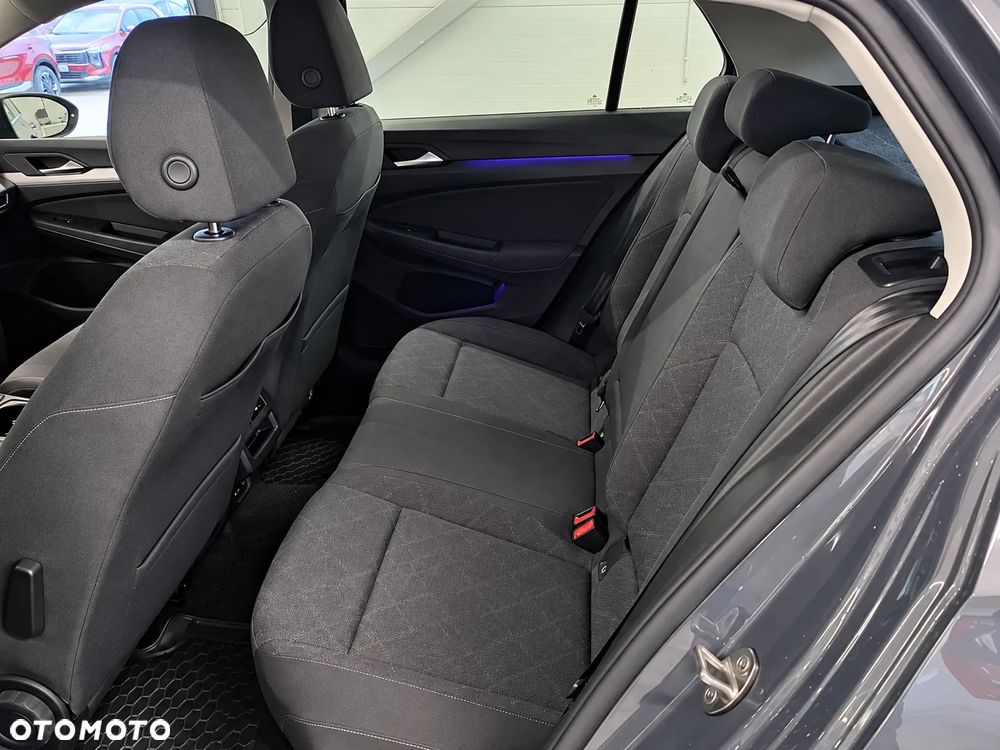 Volkswagen Golf 1.5 eTSI EVO Life DSG - 8
