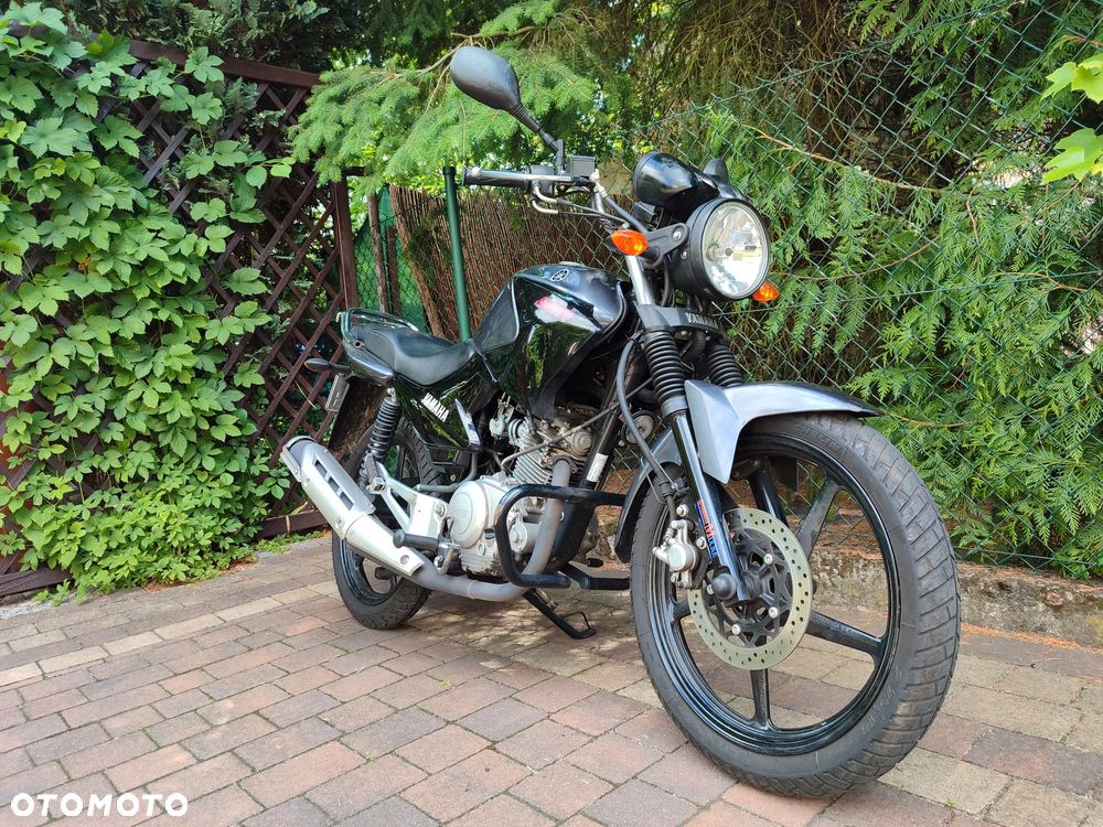 Yamaha YBR - 4