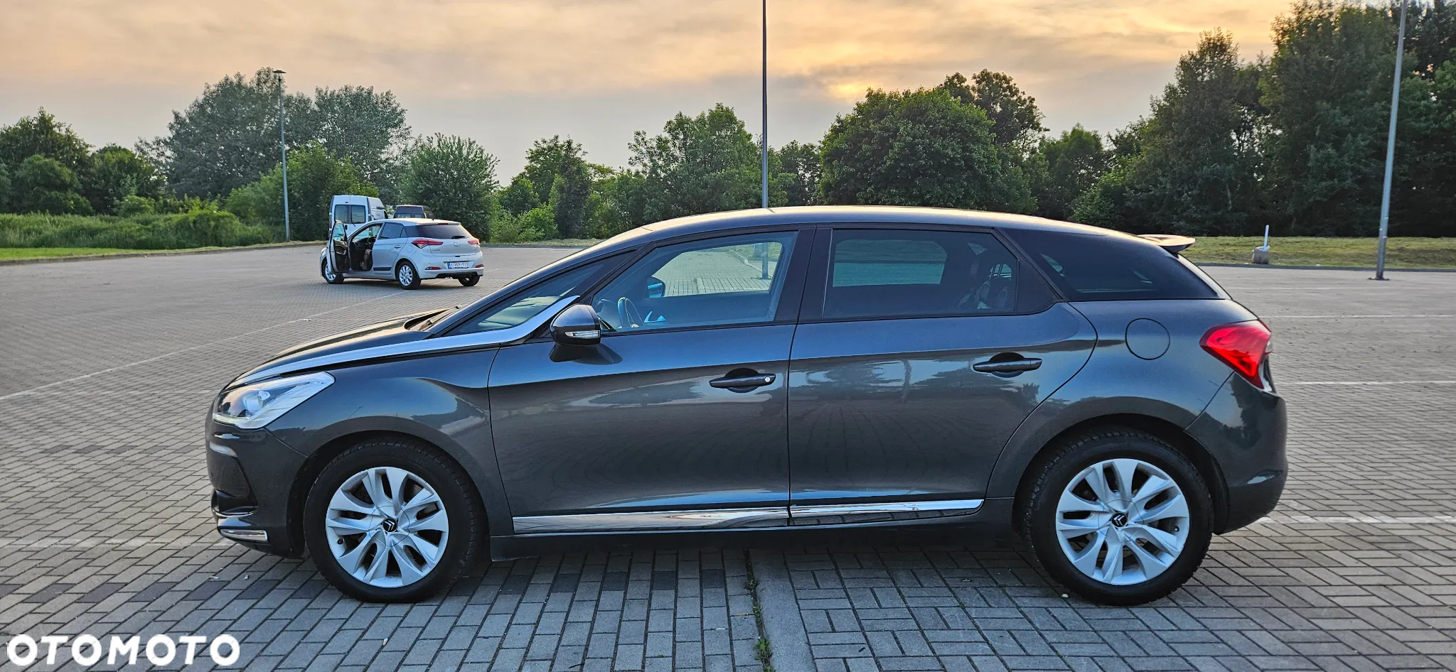 Citroën DS5 BlueHDi 150 So Chic - 17