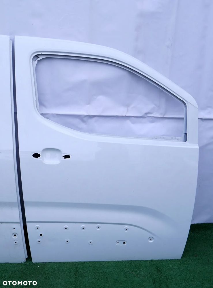 BERLINGO IV 4 PARTNER IV COMBO E DRZWI PRAWE PRZÓD PRZEDNIE PRZESUWNE 9820423180 - 10