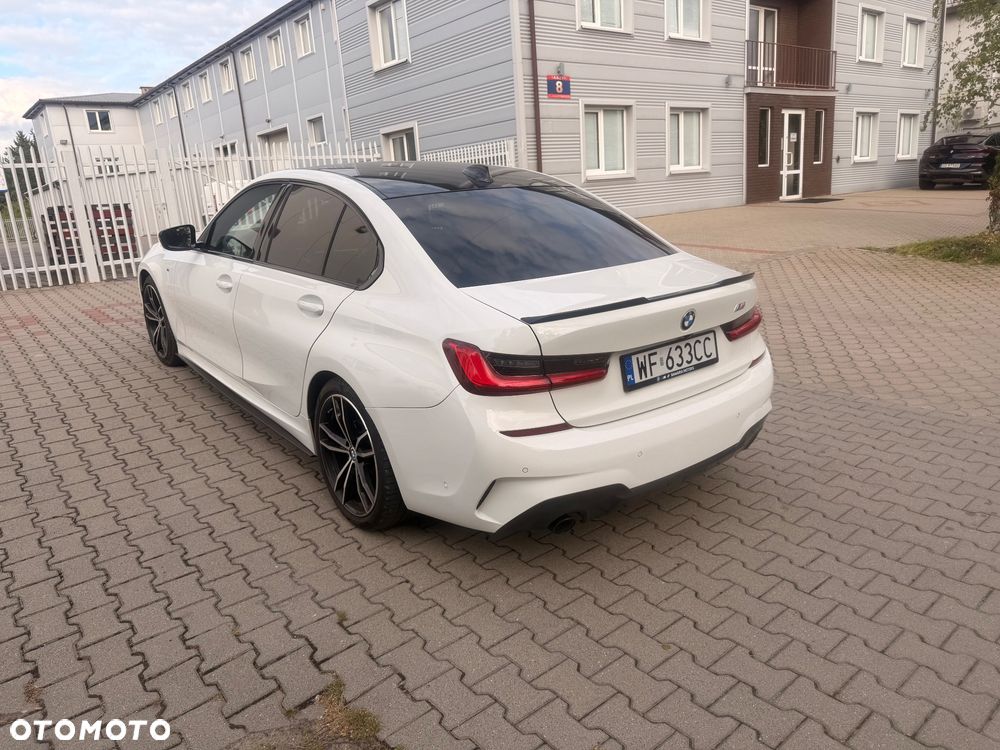 BMW Seria 3 318d M Sport - 3