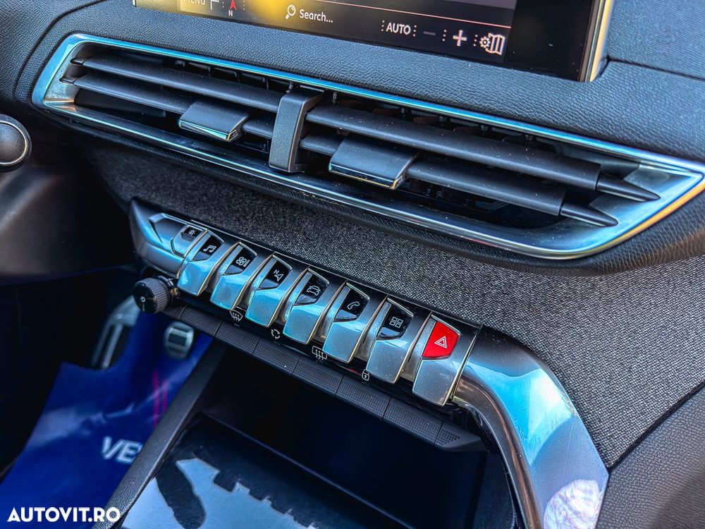 Peugeot 3008 1.2 PureTech Turbo S&S GT-Line - 21