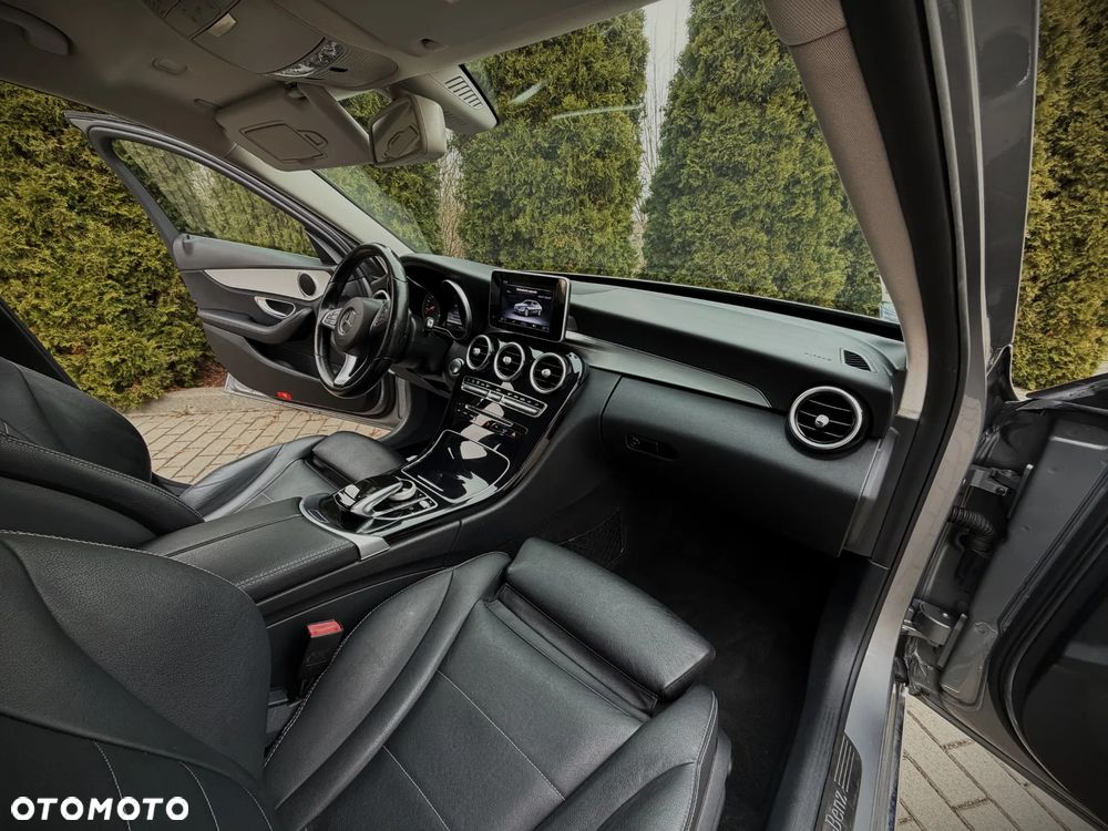 Mercedes-Benz Klasa C 200 (BlueTEC) d 7G-TRONIC Avantgarde - 35