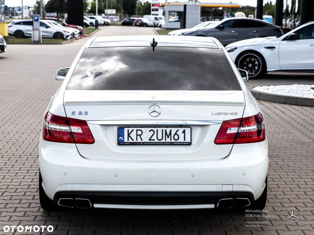 Mercedes-Benz Klasa E - 17