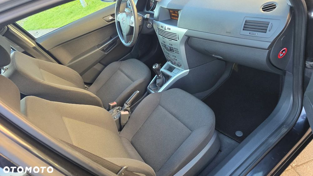 Opel Astra - 29
