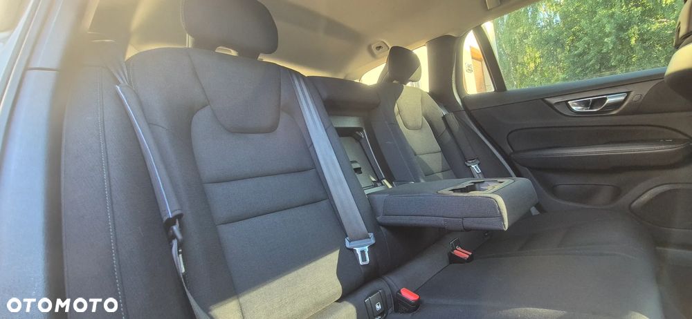 Volvo V60 D3 Momentum - 14