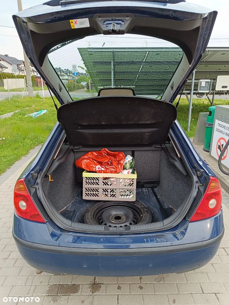 Ford Mondeo 1.8 Trend X - 6