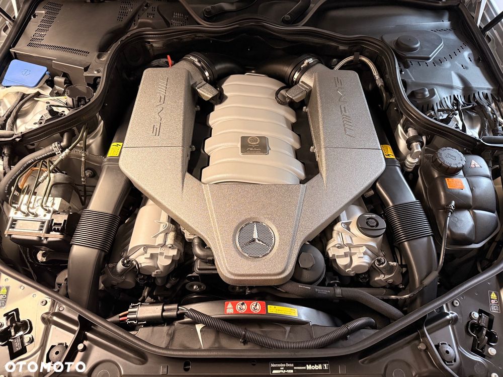 Mercedes-Benz CLS 63 AMG 7G-TRONIC - 17