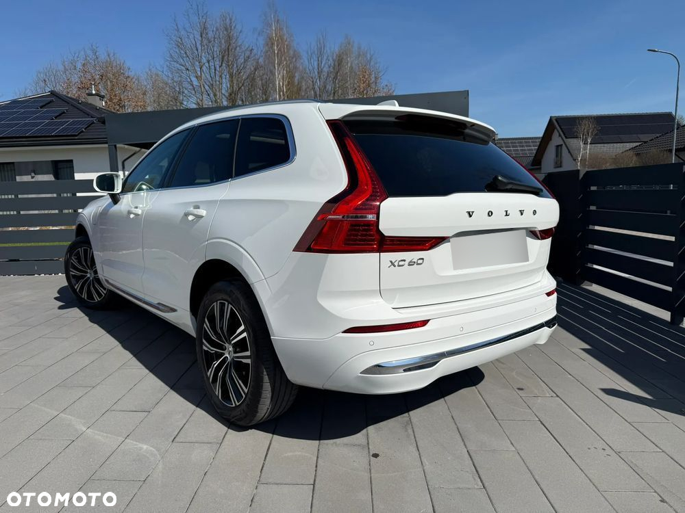Volvo XC 60 T6 AWD Plug-in Hybrid Plus Bright - 14