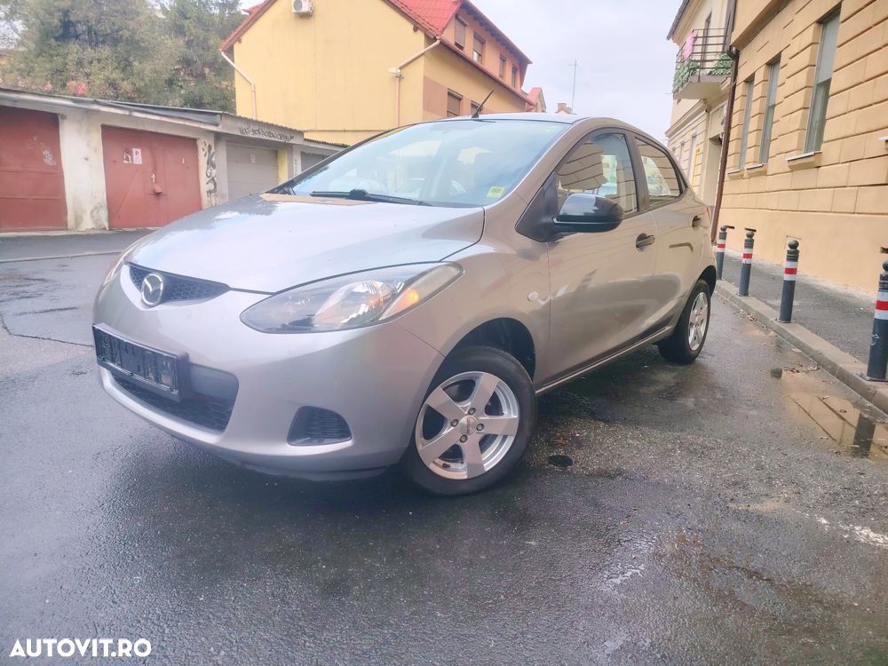 Mazda 2 - 1