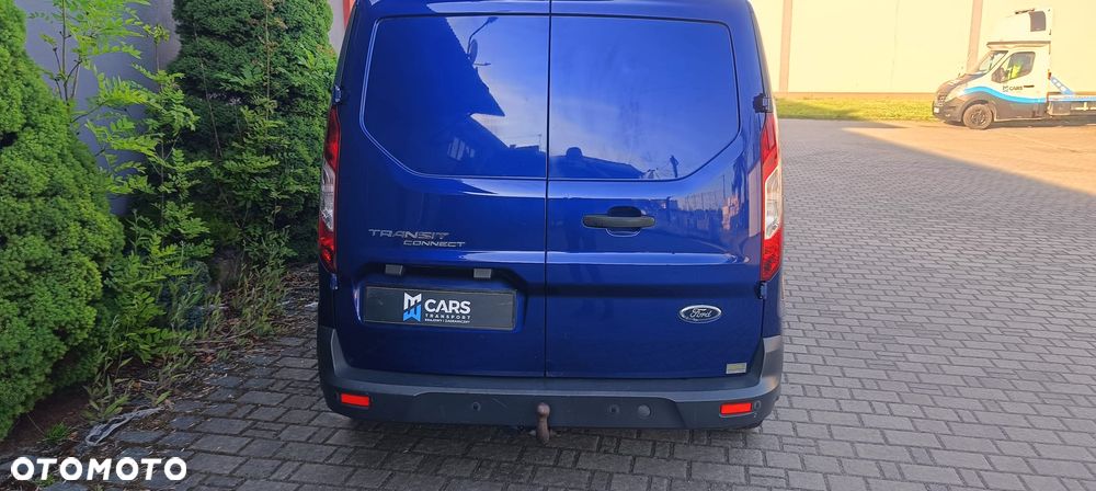 Ford CONNEC - 4