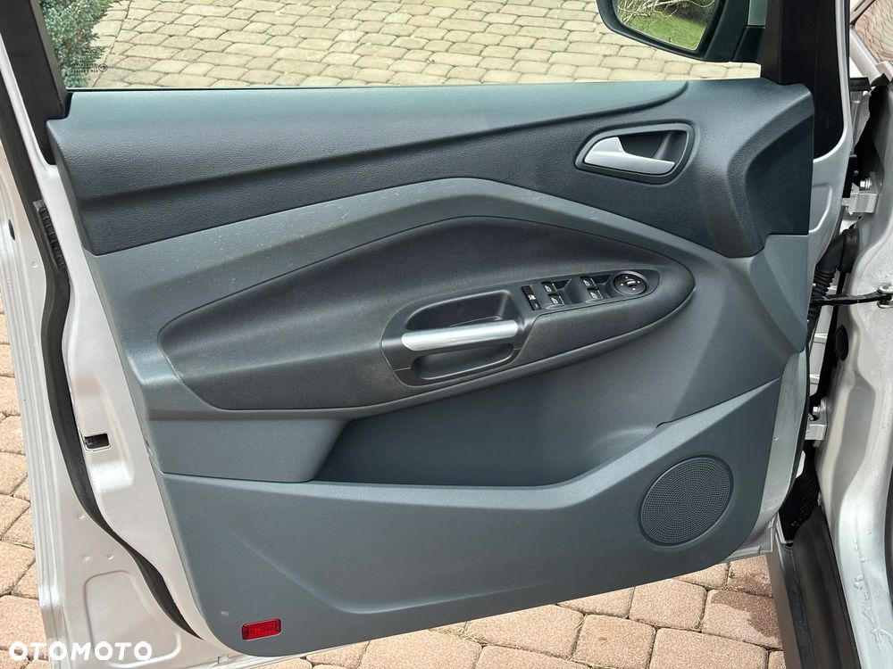 Ford C-MAX ver-1-0-ecoboost-start--stopp--system-ambiente - 14