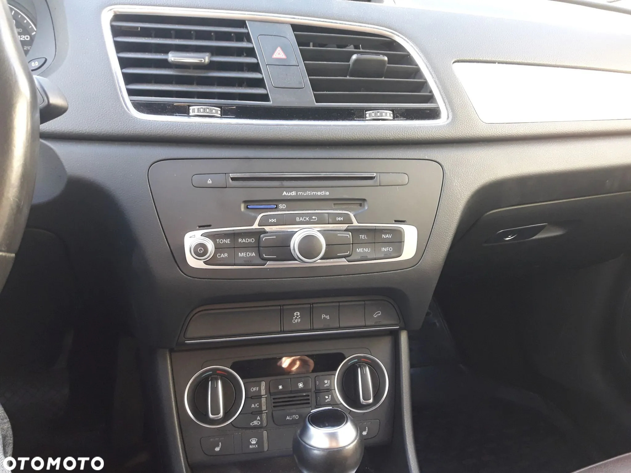 Audi Q3 2.0 TFSI quattro S tronic - 12