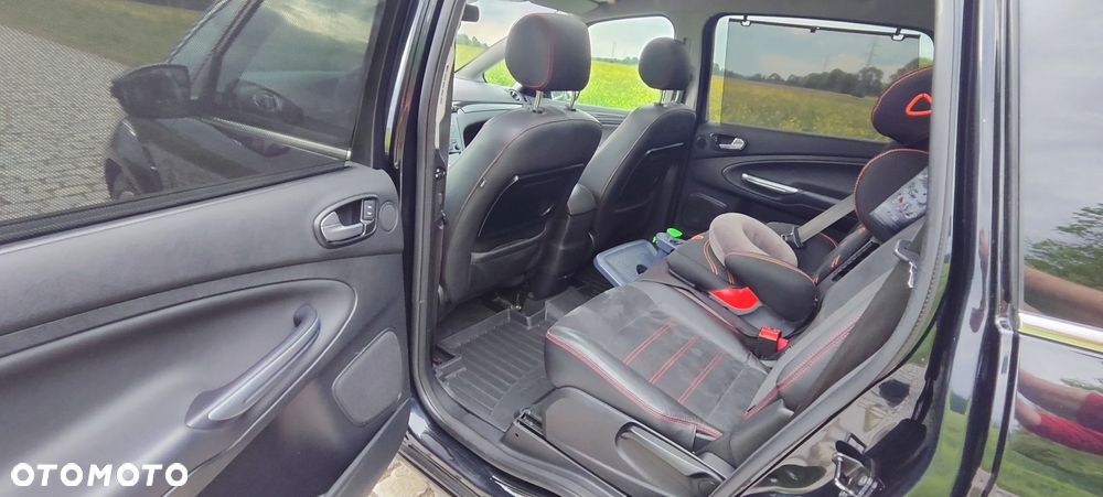 Ford S-Max - 27