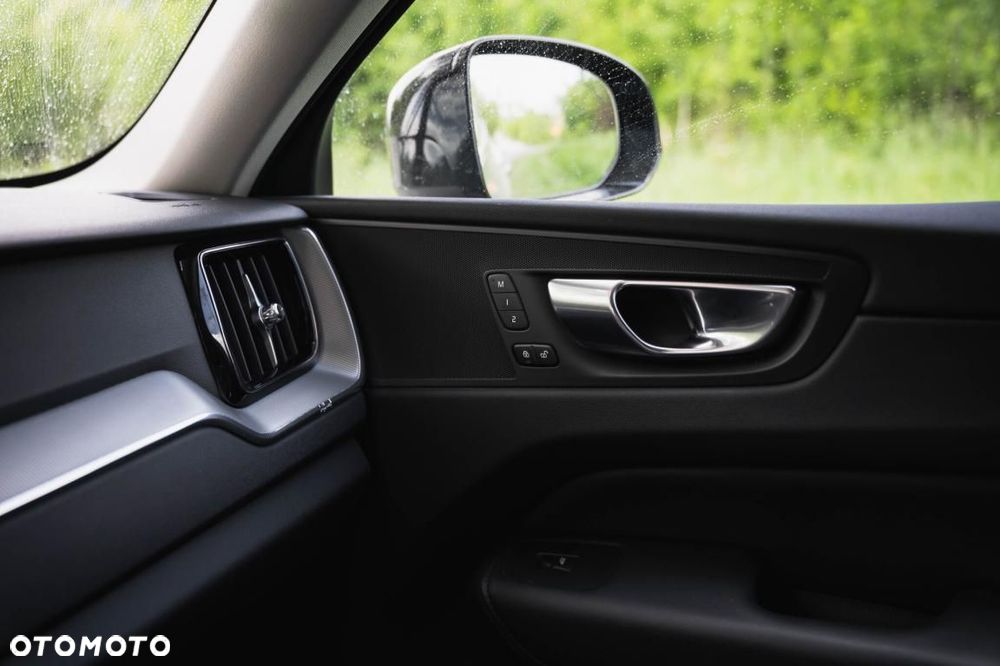 Volvo XC 60 - 20