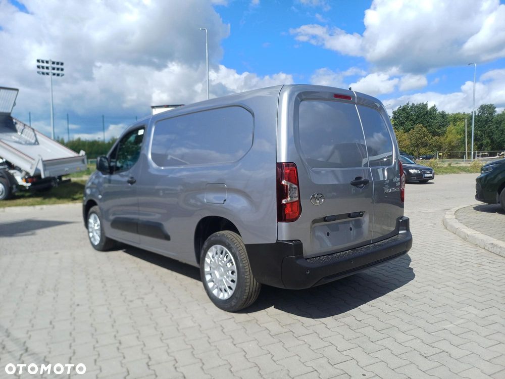 Toyota Proace City - 6