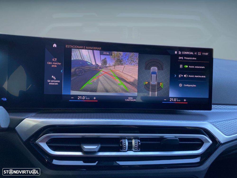 BMW 330 e Pack Desportivo M Auto - 9