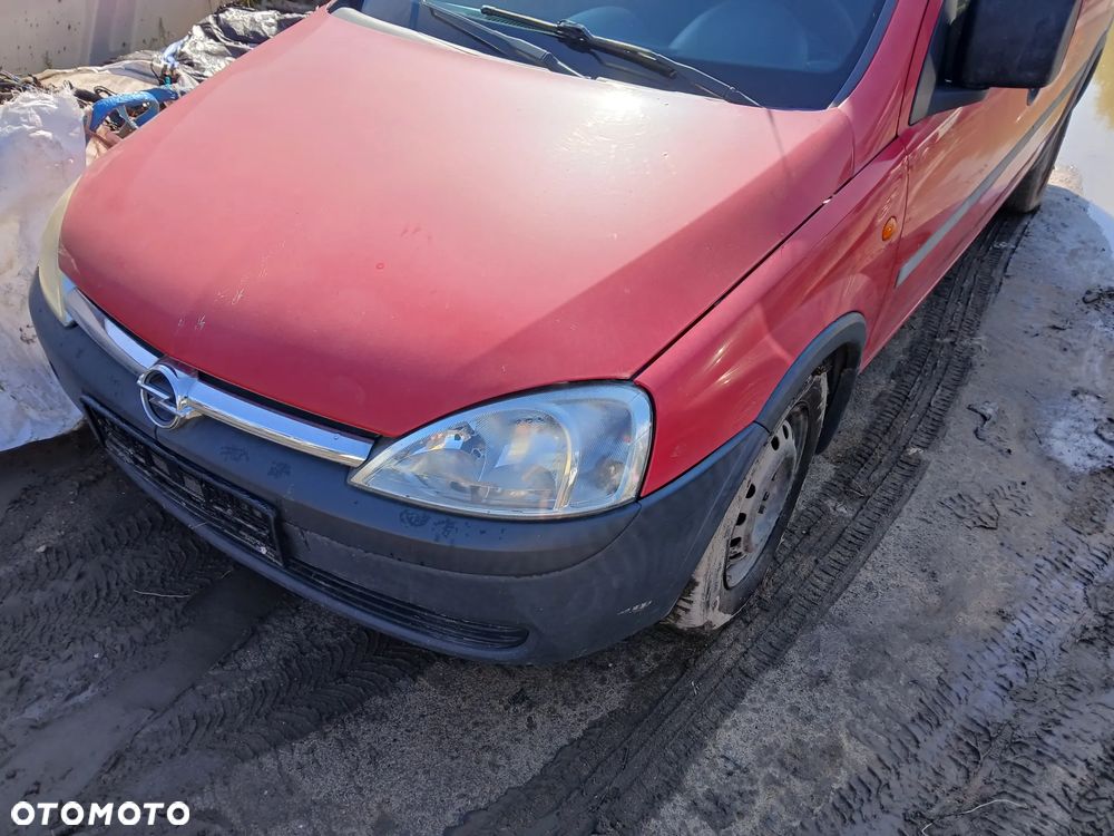 OPEL COMBO C Y547 fotel fotele kanapa deska kokpit podsufitka boczek boczki klamka podłokietnik