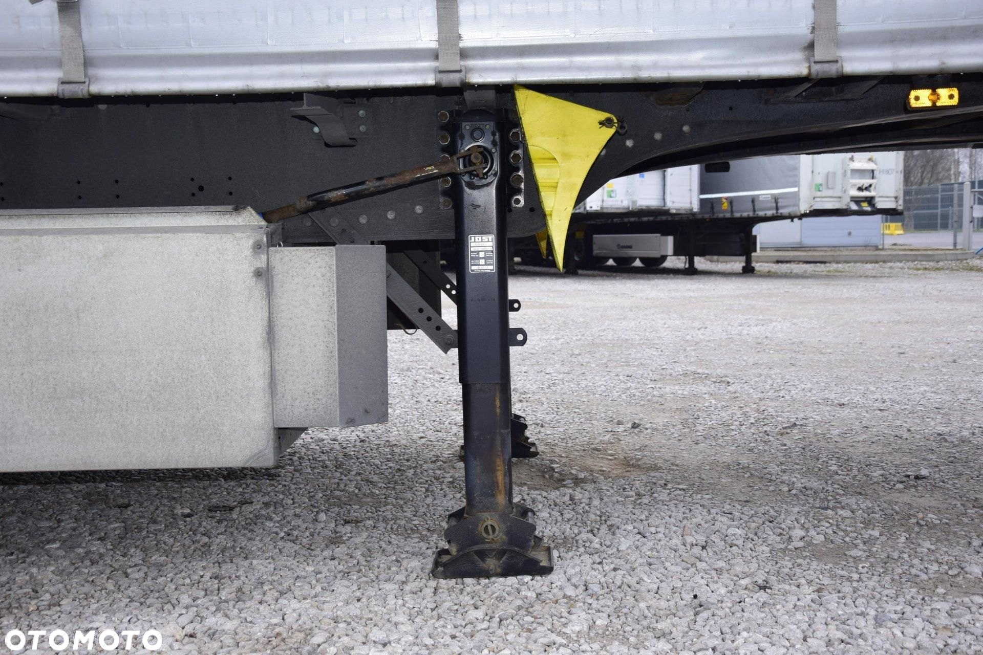 Schmitz Cargobull SCS24/L Lifting Axle - 12