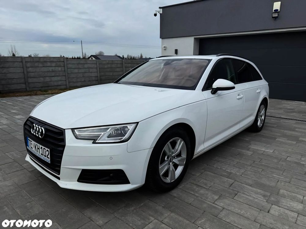 Audi A4 Avant - 1