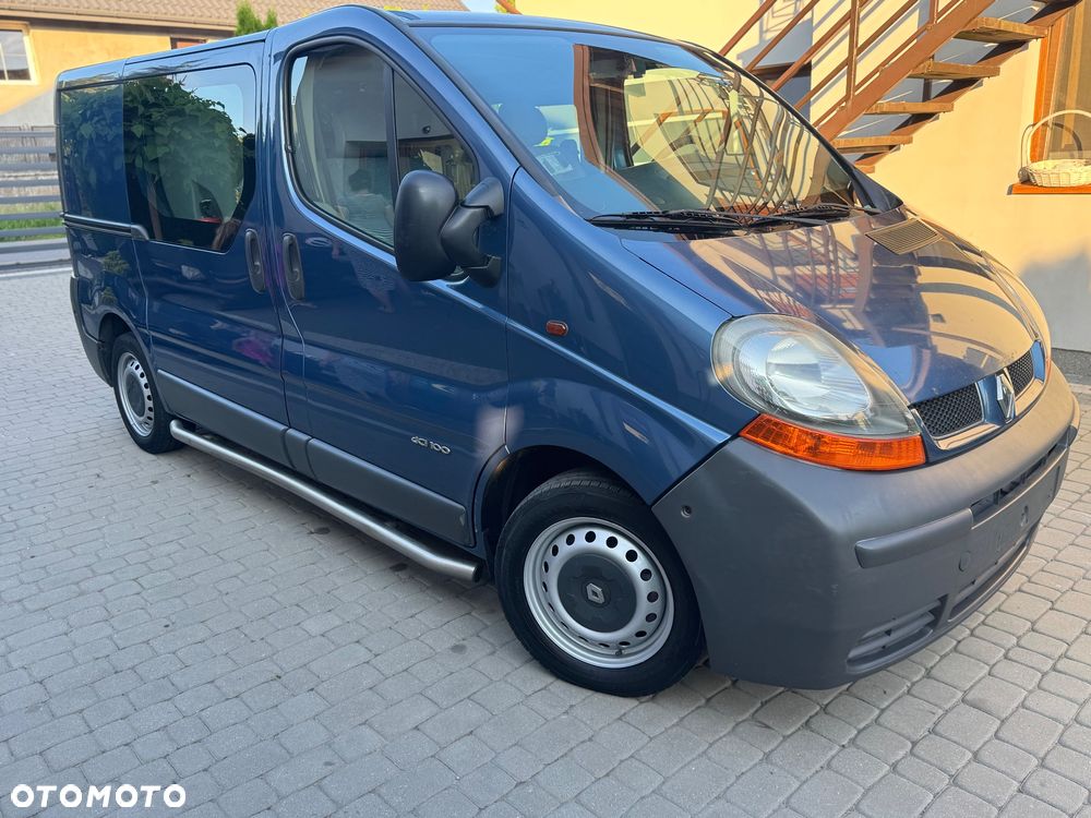 Renault Trafic - 11