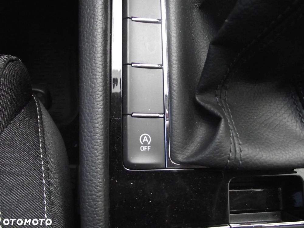 Skoda Superb 1.8 TSI Ambition - 32