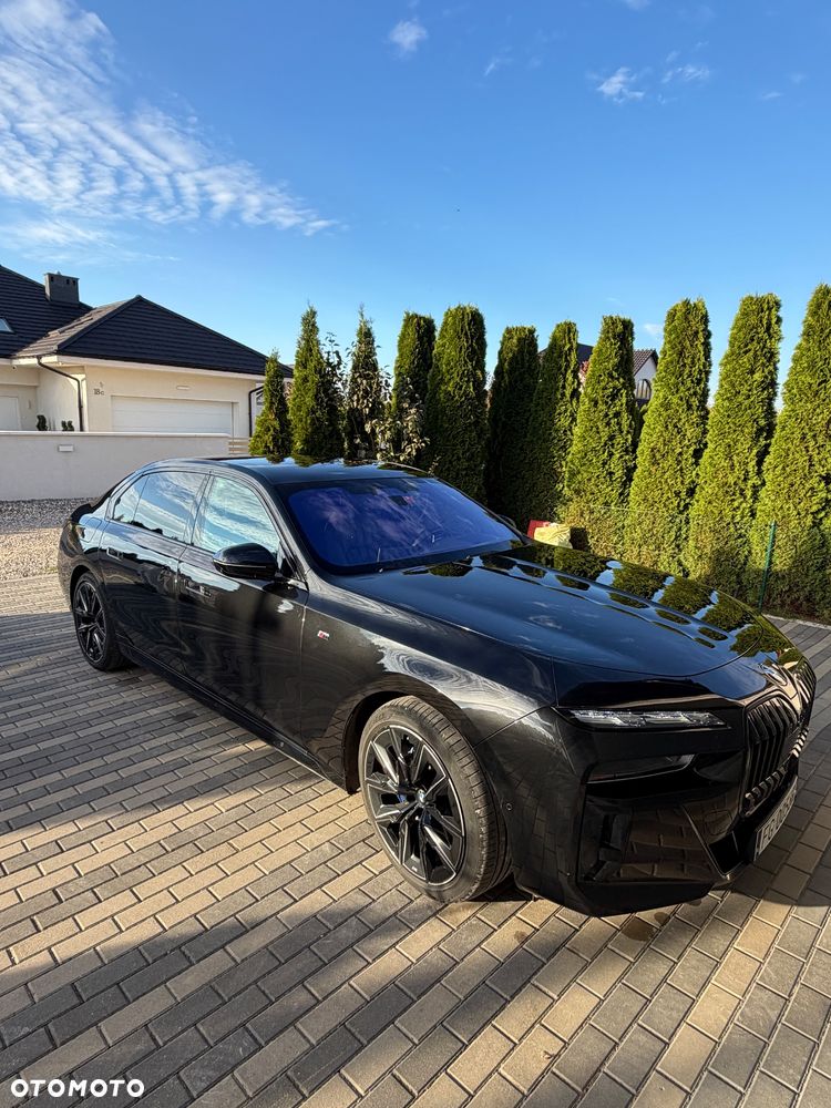 BMW Seria 7 - 34