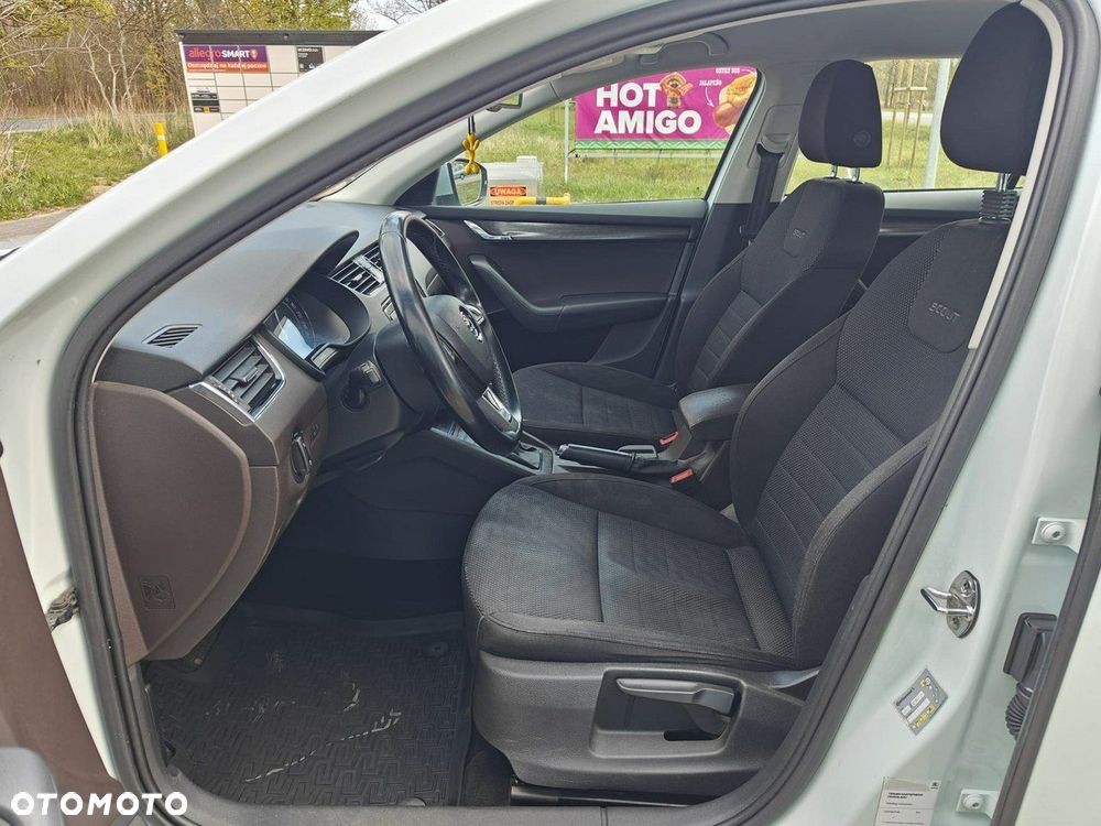 Skoda Octavia - 10