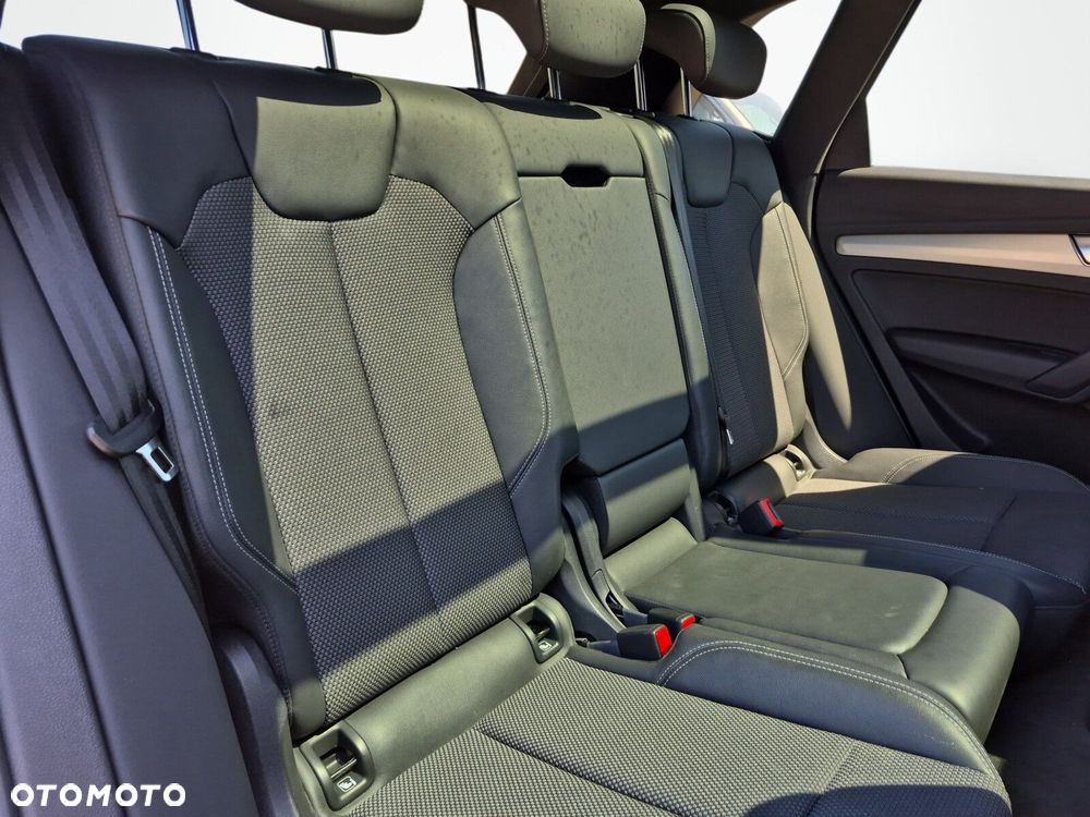 Audi Q5 35 TDI mHEV S Line S tronic - 19