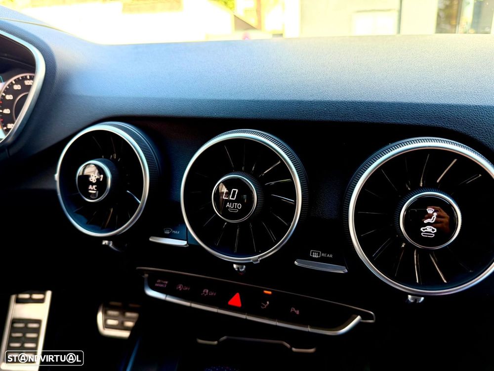 Audi TT Coupé 2.0 TFSI S-line S tronic - 22