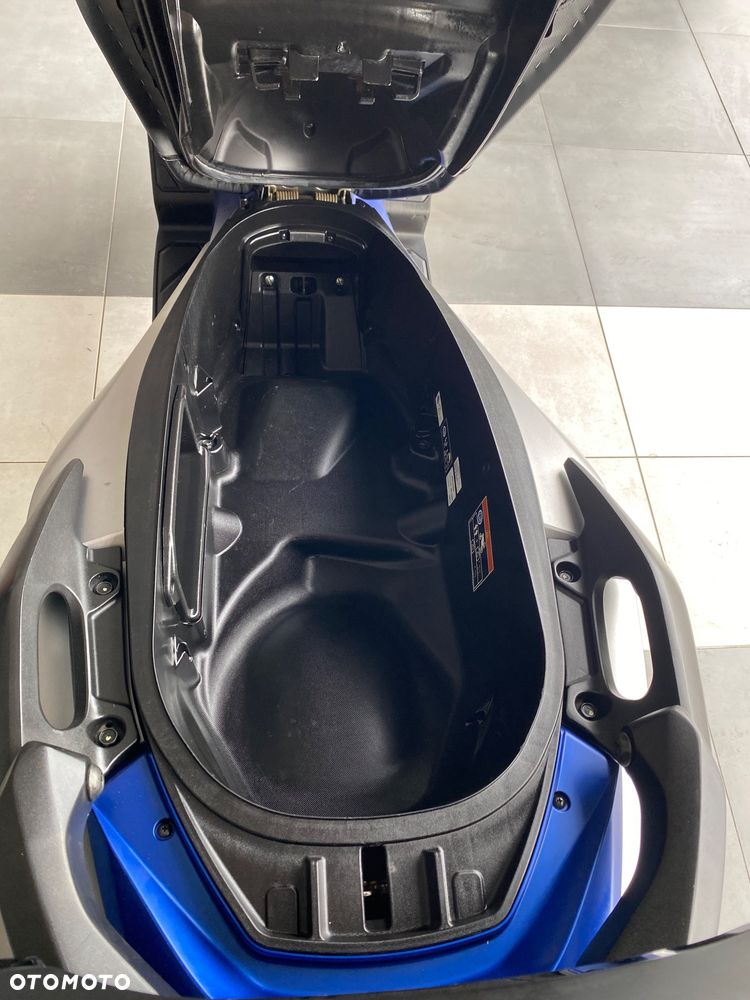Honda NSS - 31