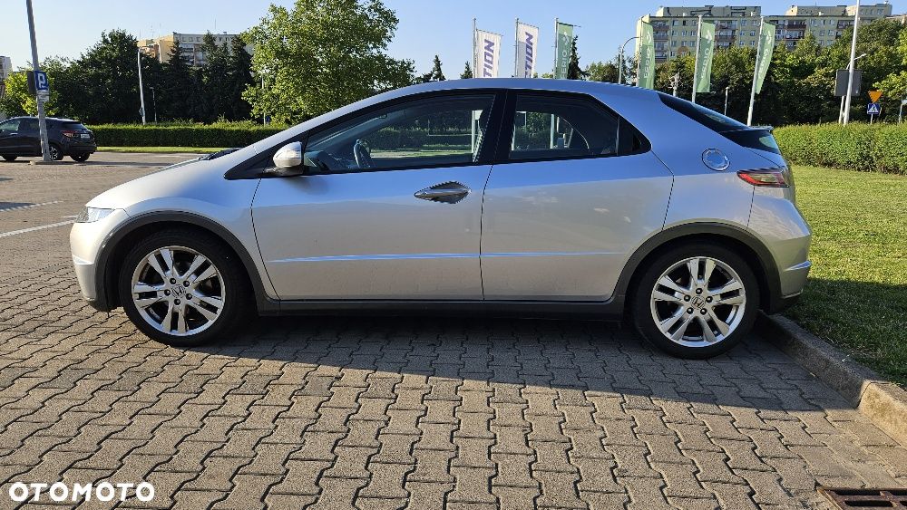 Honda Civic 1.8i-VTEC Comfort - 2