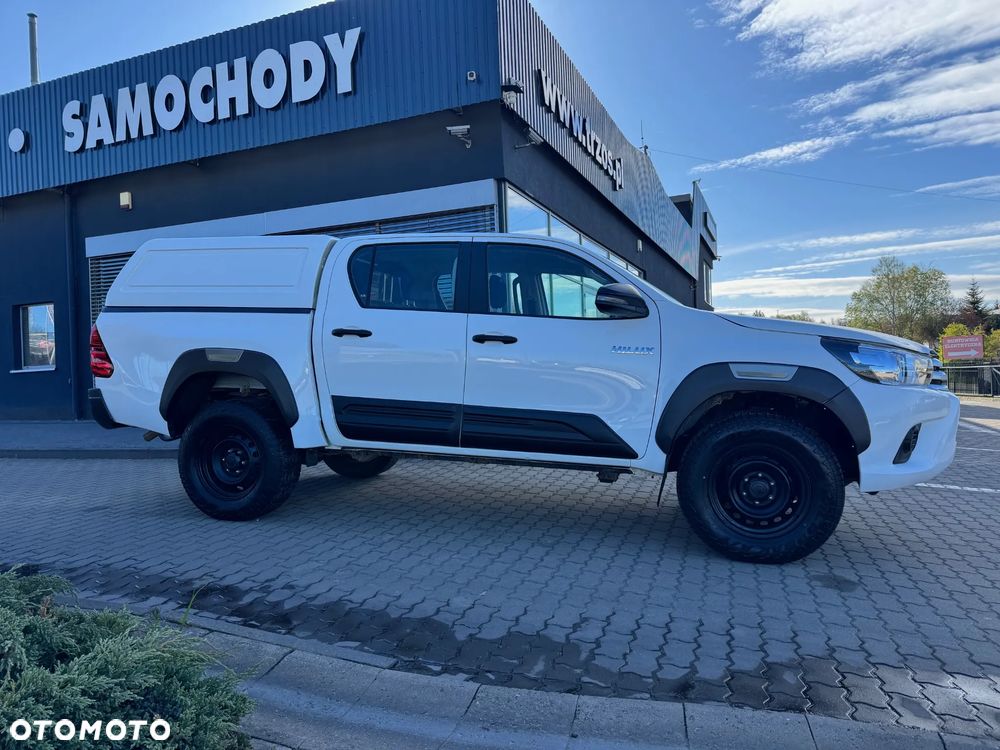Toyota Hilux 2.4 D-4D Double Cab DLX 4x4 - 2