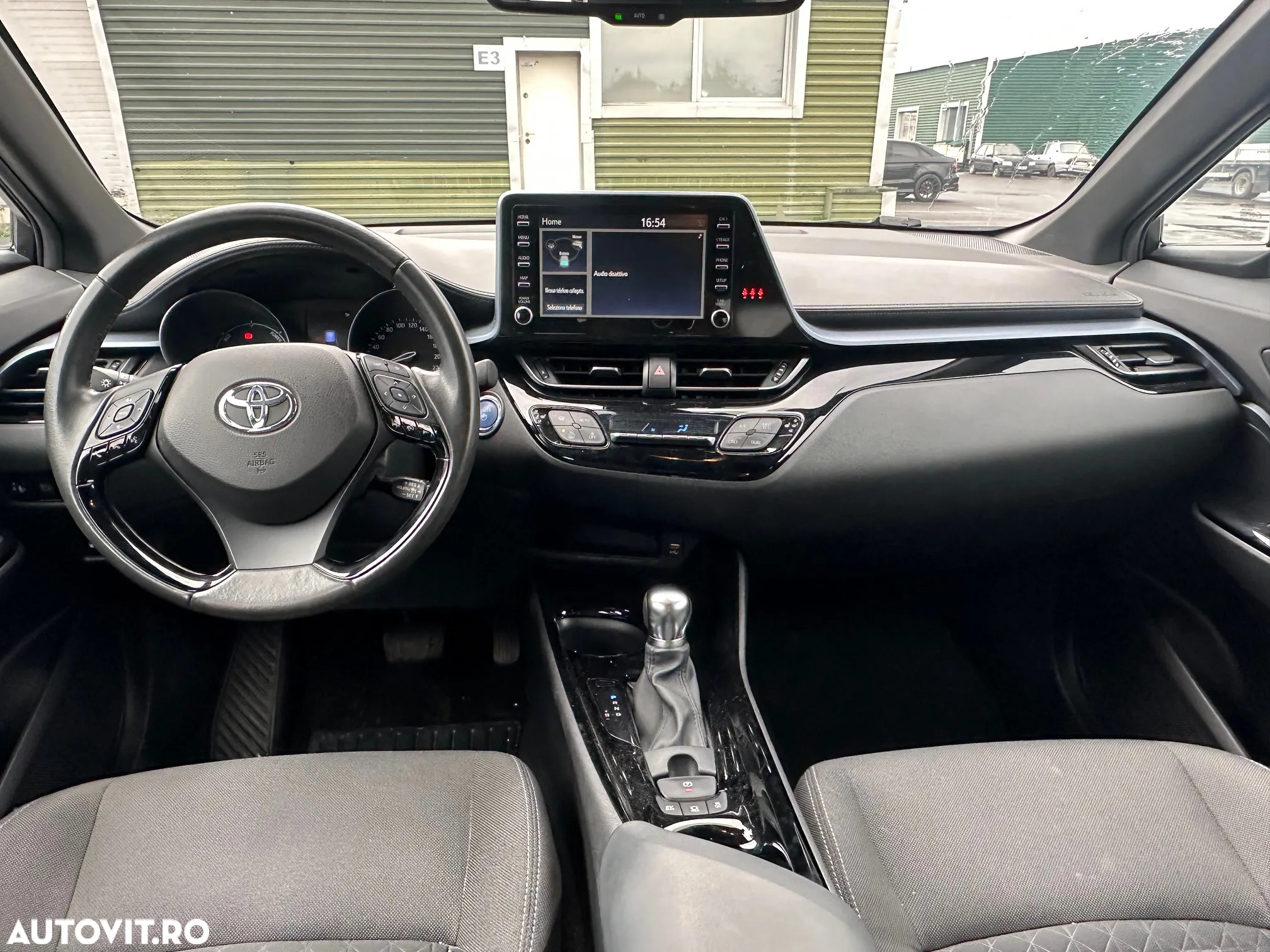 Toyota C-HR 2.0 HSD 184 CP 4x2 CVT Classy Bi-Tone - 5