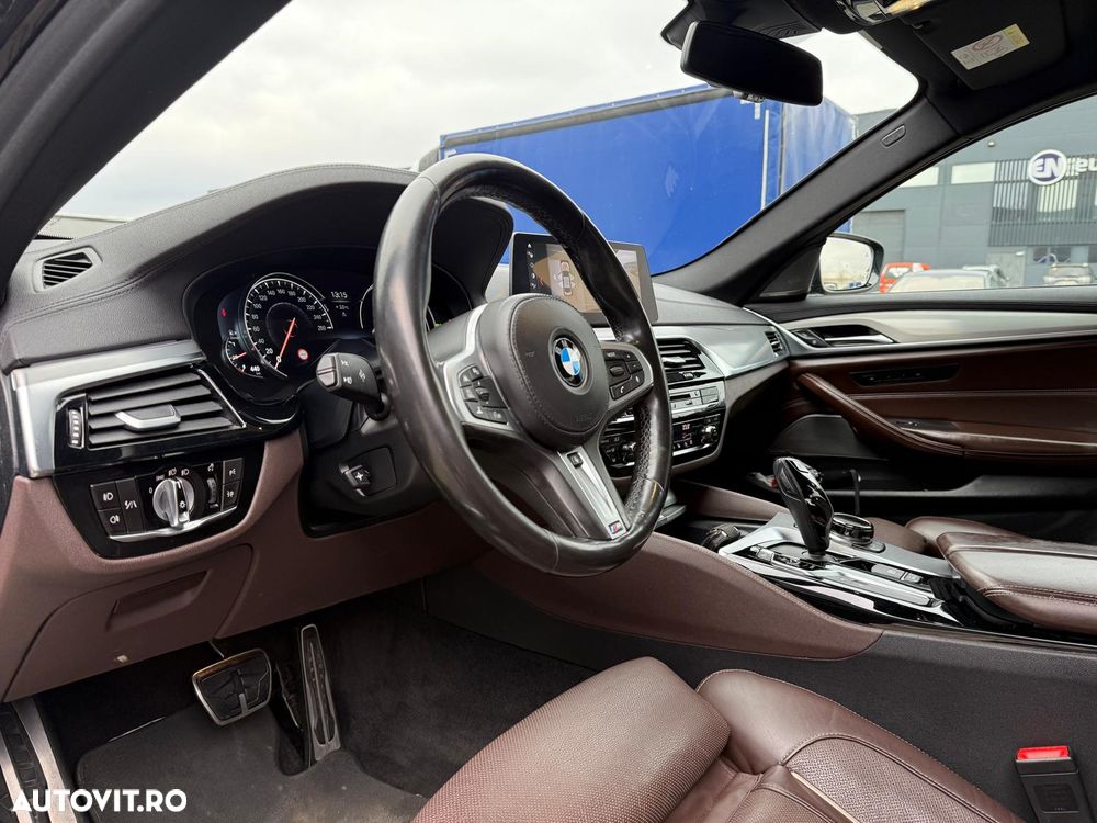 BMW Seria 5 520d xDrive AT - 10