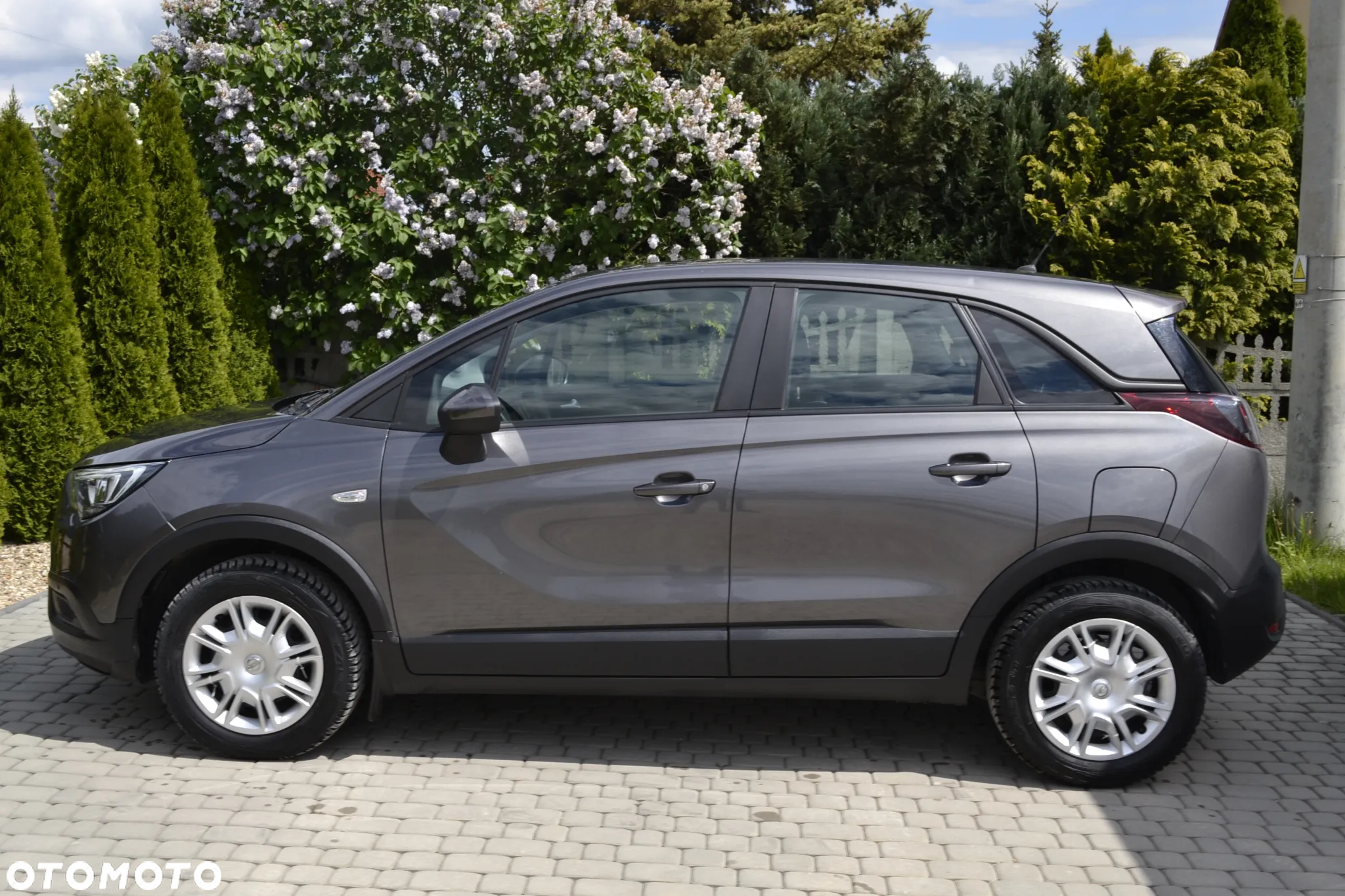 Opel Crossland X 1.2 T Eco Enjoy S&S - 10