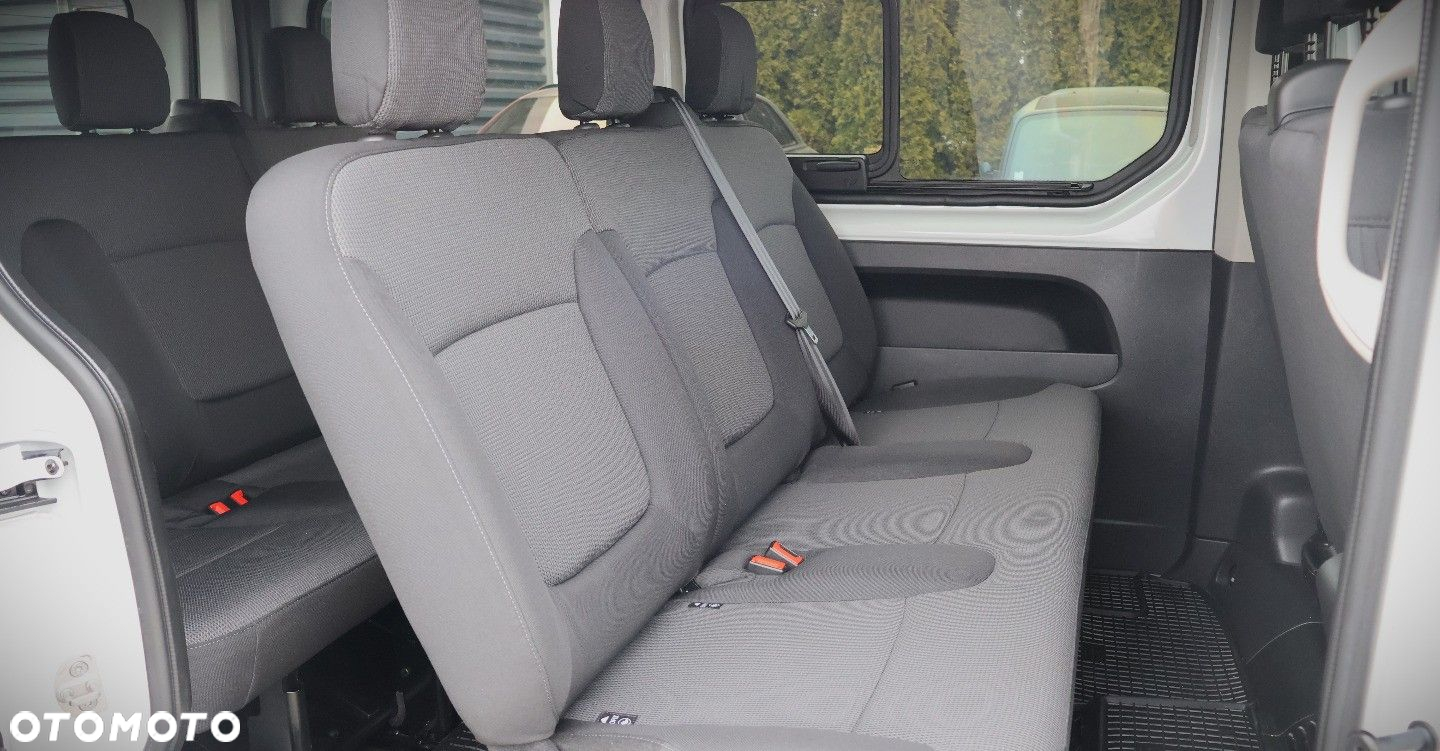 Renault Trafic - 17