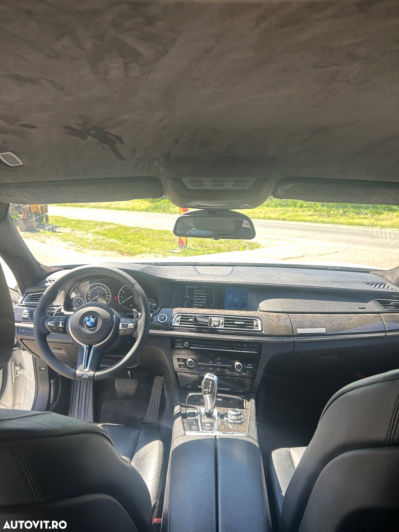 BMW Seria 7 750i - 19