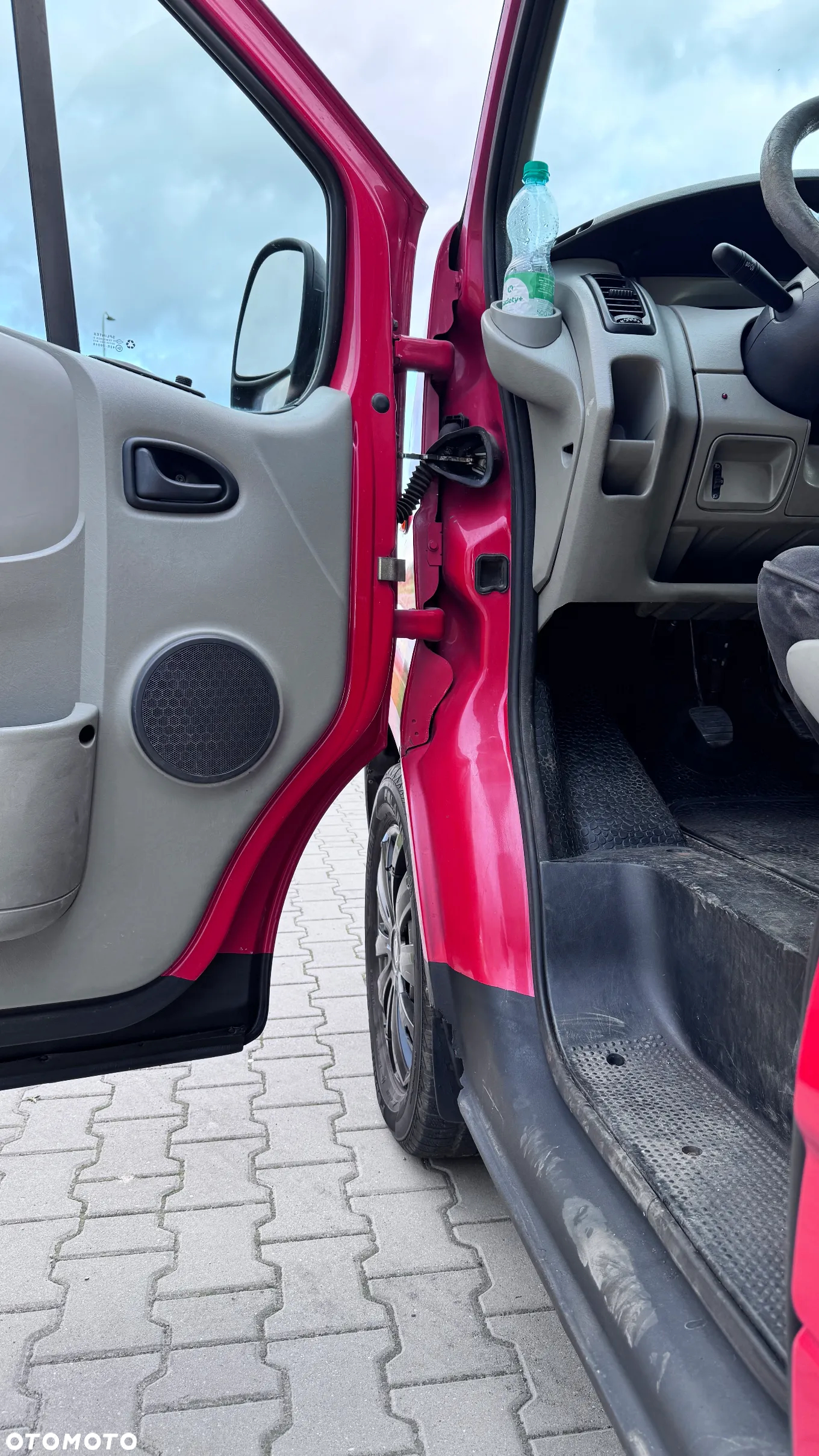 Opel Vivaro - 18
