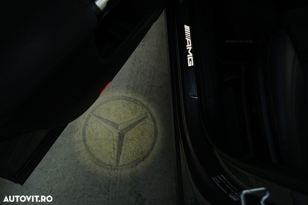Mercedes-Benz GLB AMG 35 4Matic AMG Speedshift DCT 8G - 28