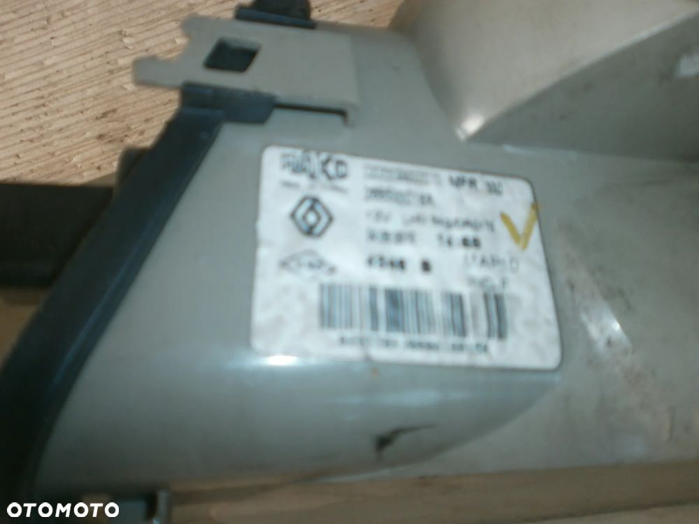 LAMPA PRAWA FLUENCE RENAULT 2655000016R - 4