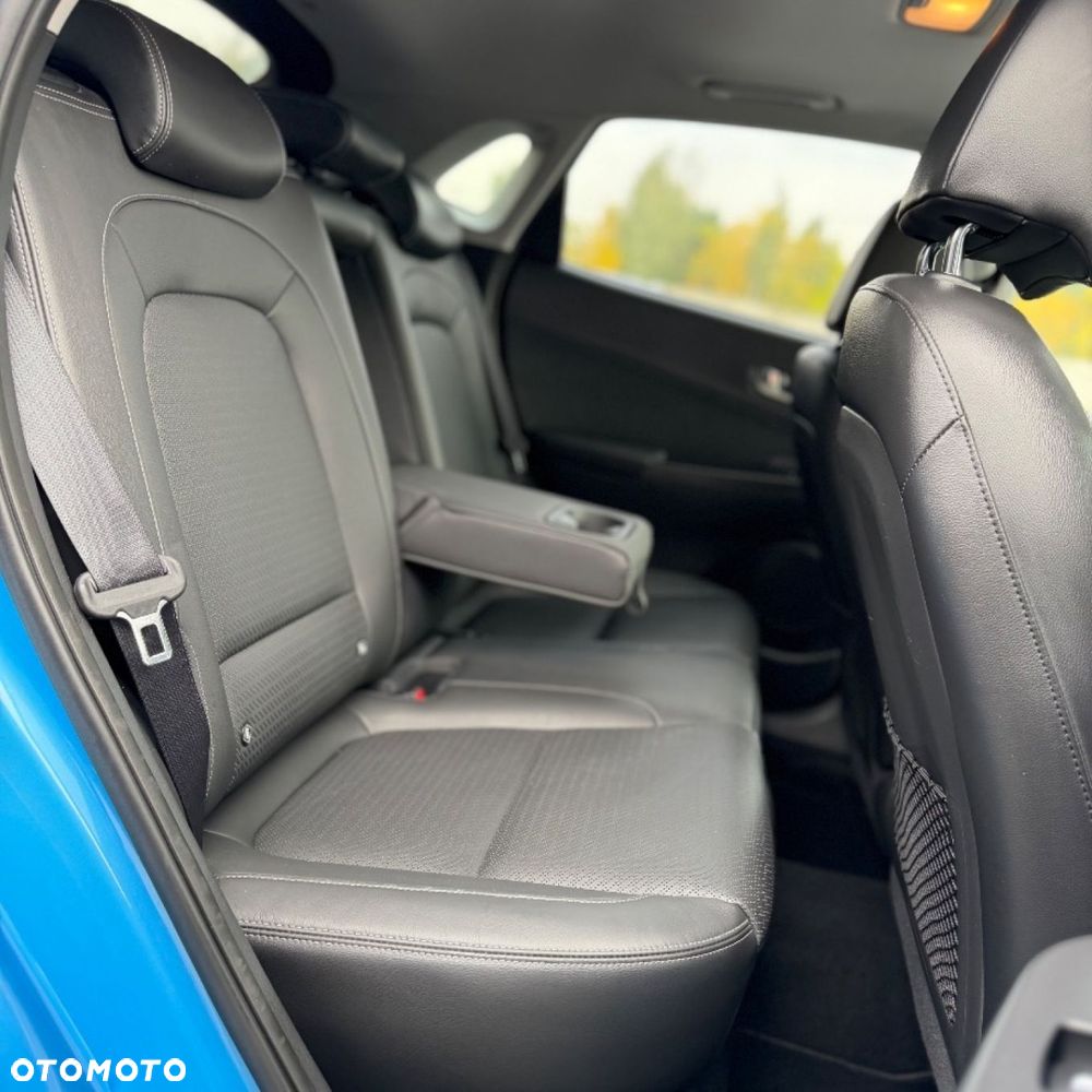 Hyundai Kona - 31